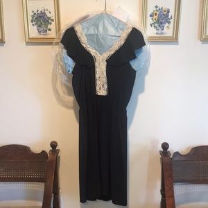 Sunner Navy Silk dress with lace detail